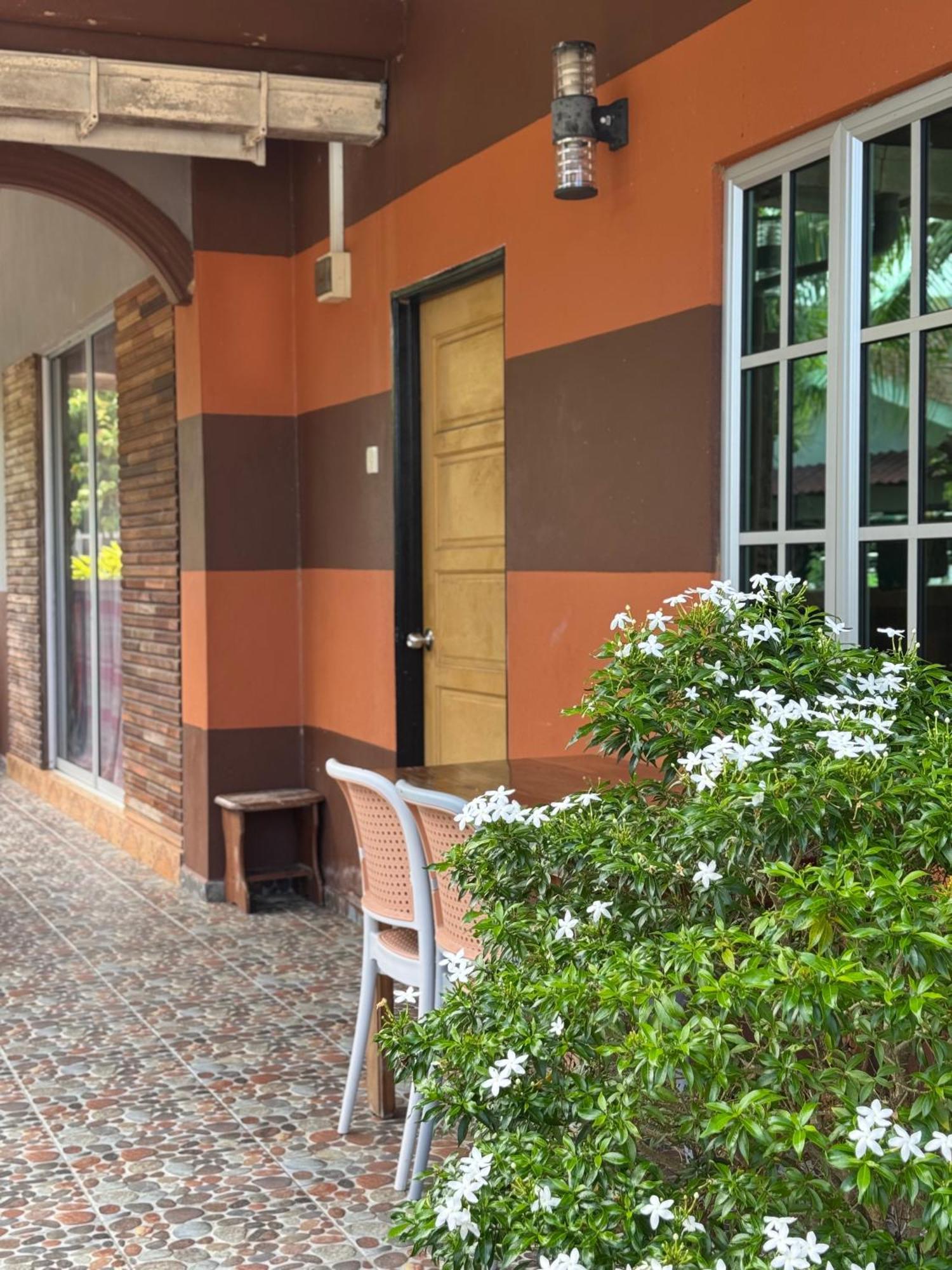 Cenang Room Rahsia Motel Pantai Cenang  Buitenkant foto