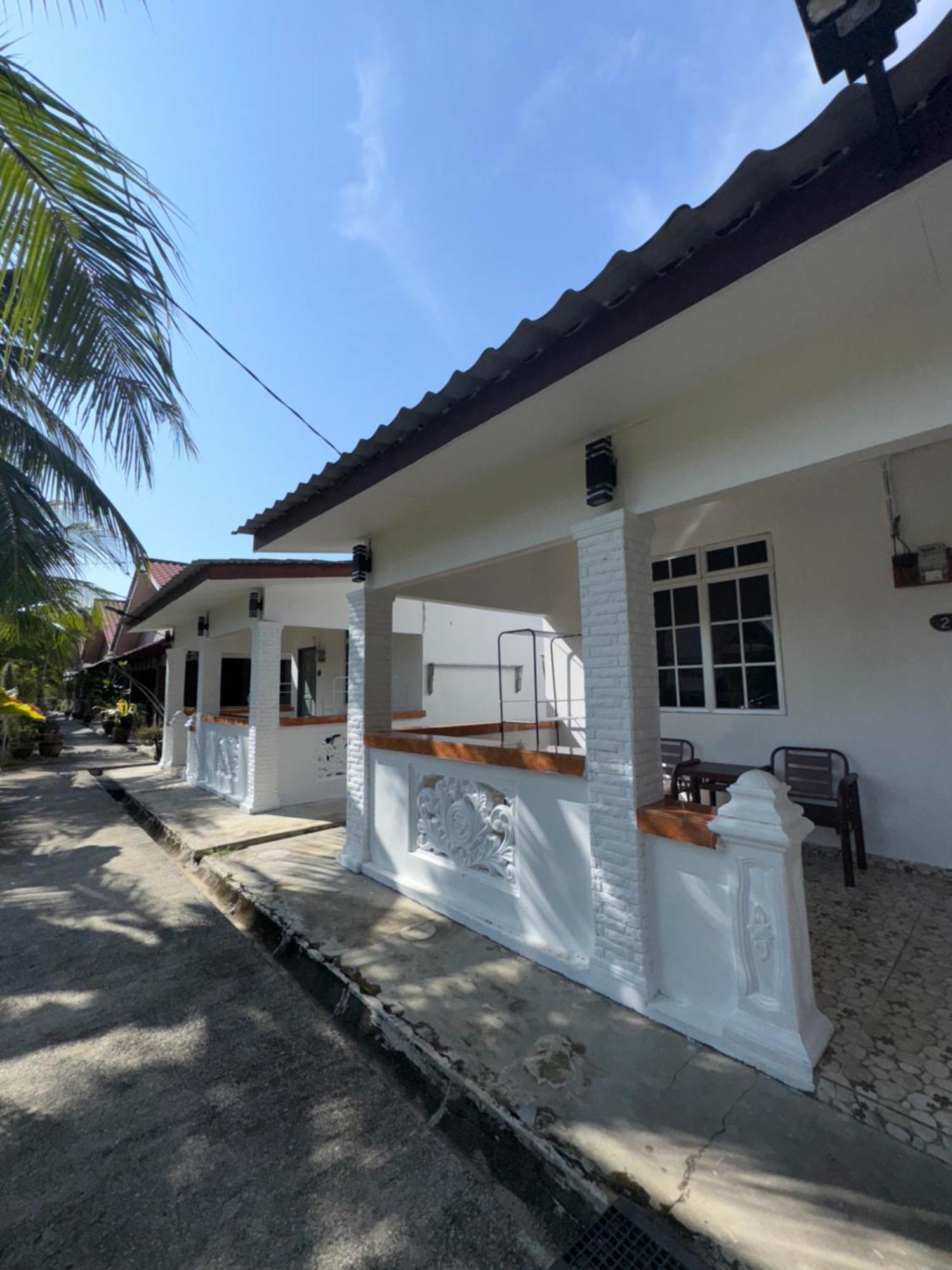 Cenang Room Rahsia Motel Pantai Cenang  Buitenkant foto