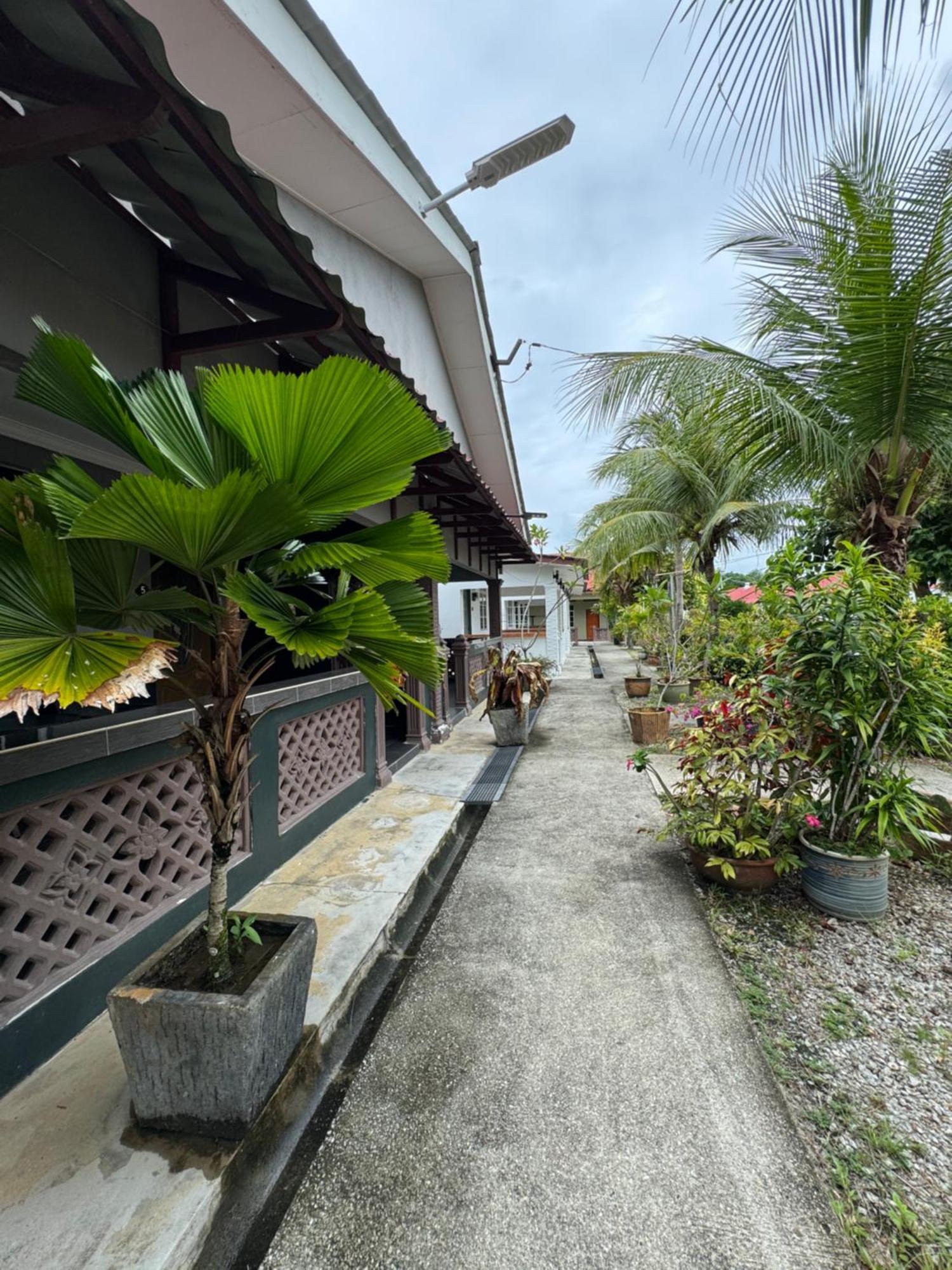 Cenang Room Rahsia Motel Pantai Cenang  Buitenkant foto